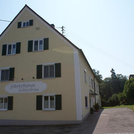 Hotel Gästehaus Schlossbräu Ichenhausen Exterior foto